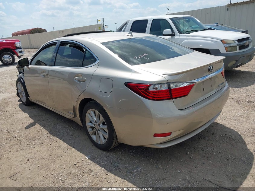 Vin: jthbw1gg7e2058049, lot: 45604216, lexus es 300h 20143