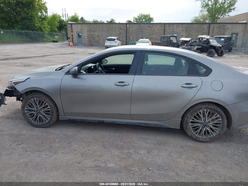 VIN 3KPF54AD8RE746608 2024 KIA FORTE GT-LINE
