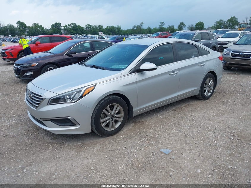 2016 Hyundai Sonata Se 5NPE24AF8GH298613 photo 1