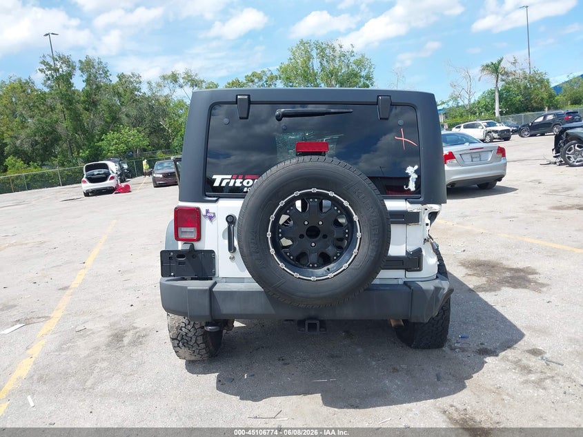 JEEP WRANGLER UNLIMITED 2013 VIN 1C4HJWDG8DL672838