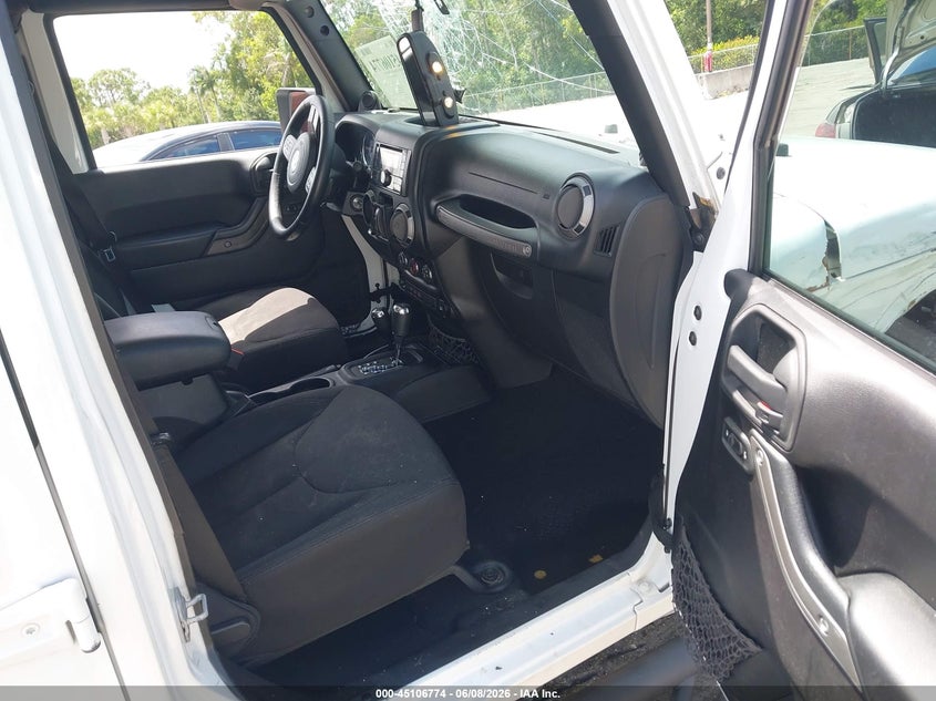 JEEP WRANGLER UNLIMITED 2013 VIN 1C4HJWDG8DL672838