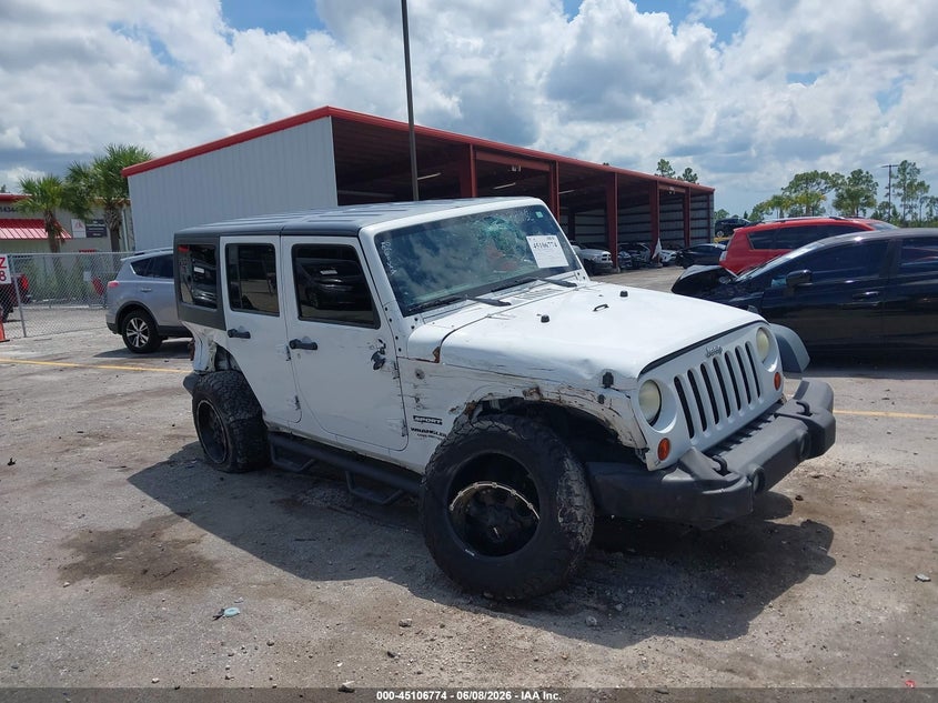 JEEP WRANGLER UNLIMITED 2013 VIN 1C4HJWDG8DL672838
