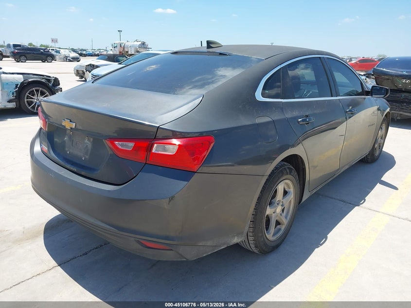 2017 CHEVROLET MALIBU auction photo 4