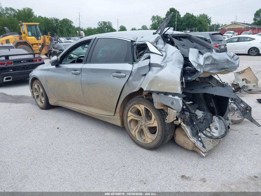 2018 HONDA ACCORD auction photo 3