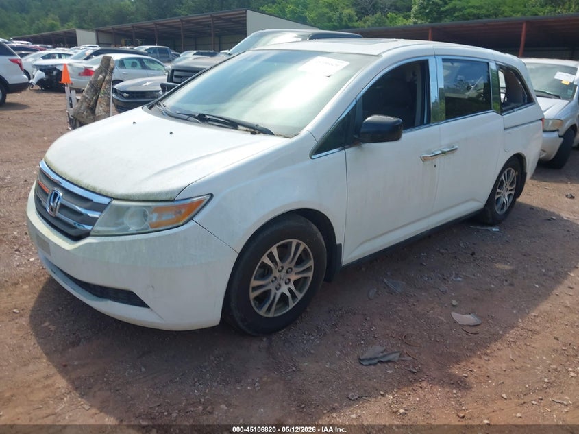 2011 HONDA ODYSSEY auction photo 2
