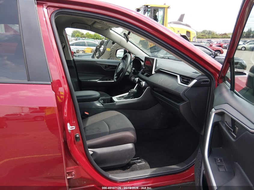 VIN 2T3G1RFV2PW398062 2023 TOYOTA RAV4 LE