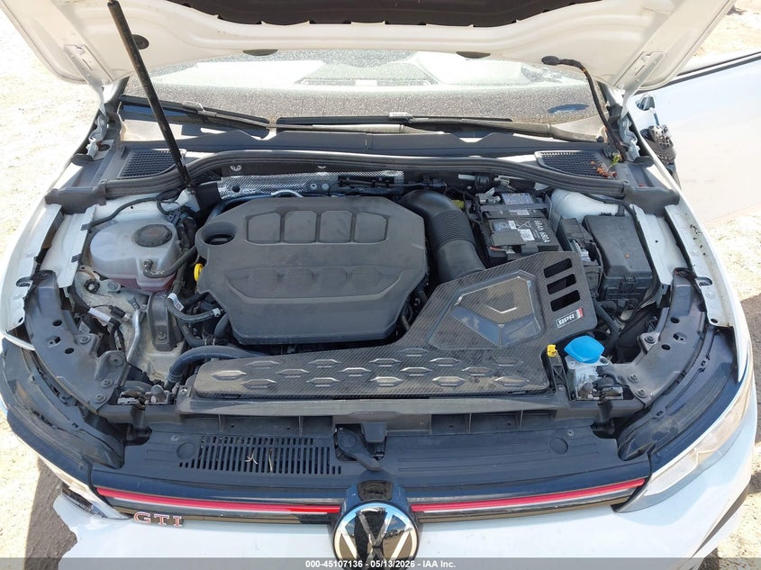 2024 VOLKSWAGEN GOLF GTI 2.0T SE — Photo 10