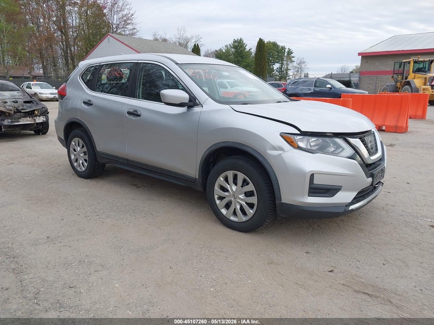 2017 NISSAN ROGUE S