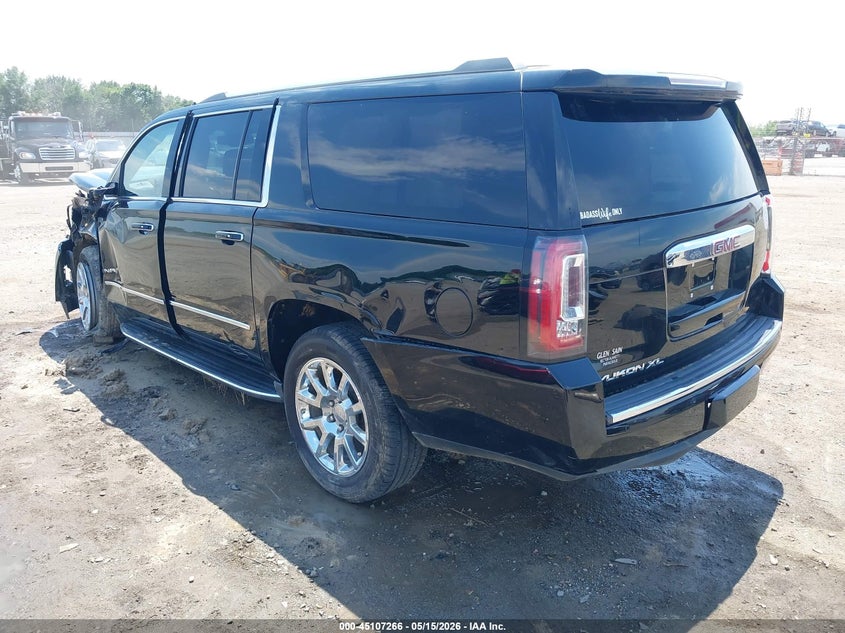 GMC YUKON XL - zdjęcie 3