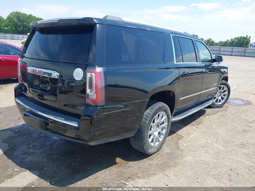 GMC YUKON XL - zdjęcie 4