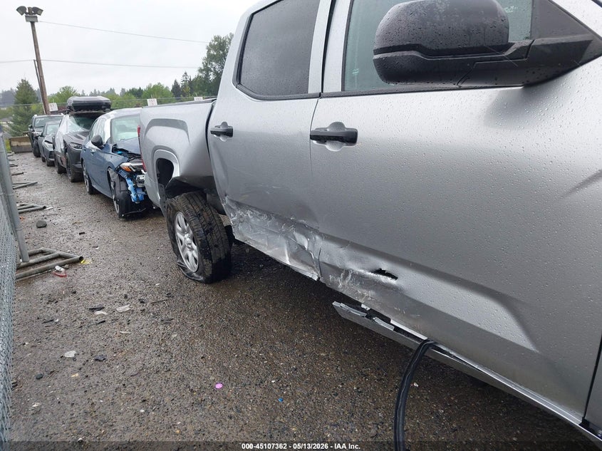 VIN 5TFKB5DB0NX001112 2022 TOYOTA TUNDRA SR