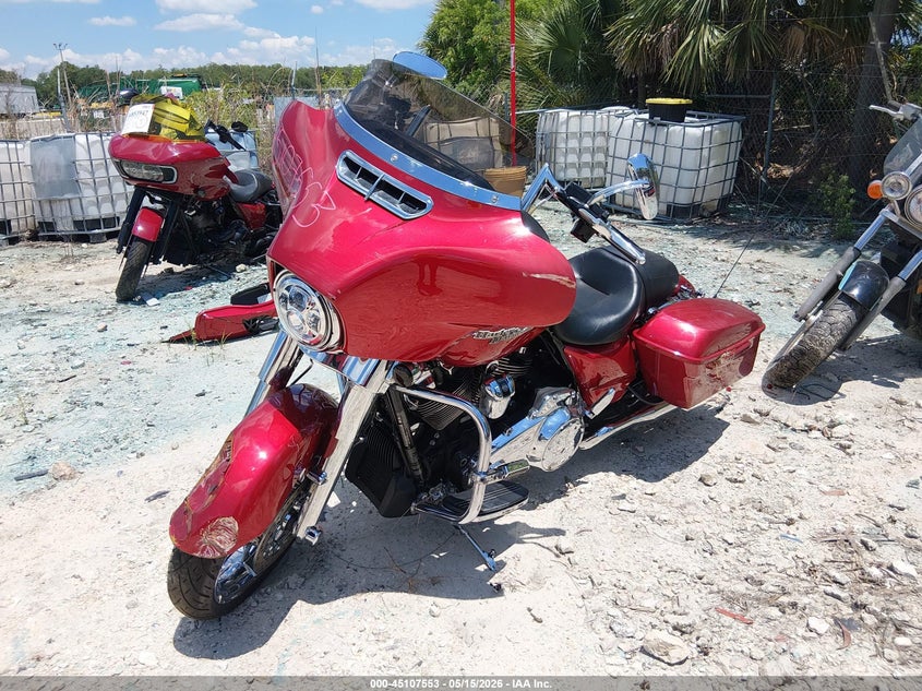 2018 Harley-Davidson Flhx Street Glide 1HD1KBC15JB617350 photo 1