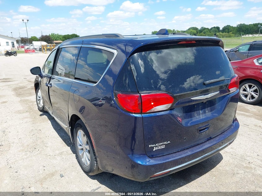 Vin: 2c4rc1bg2hr538330, lot: 45605148, chrysler pacifica touring-l 20173