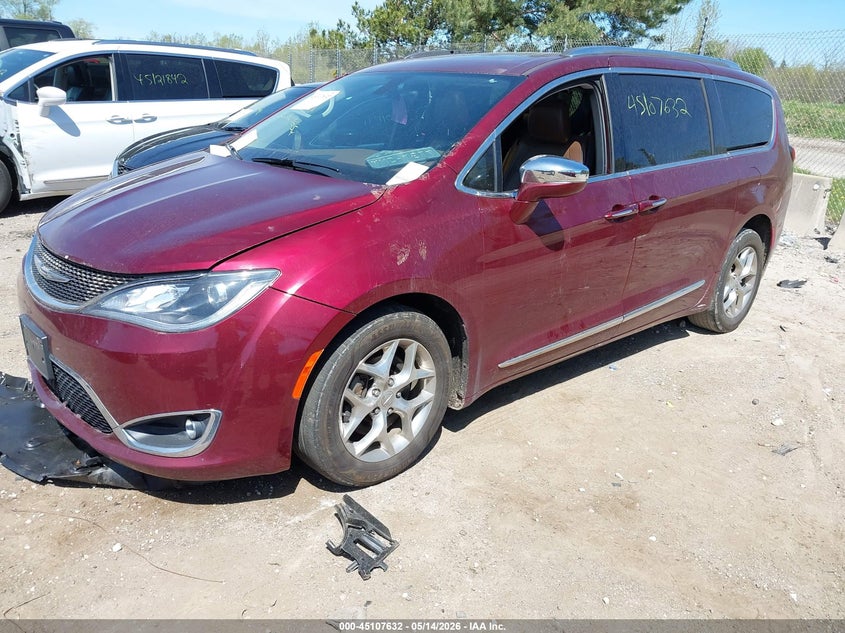 2018 Chrysler Pacifica Limited 2C4RC1GG5JR149101 photo 1