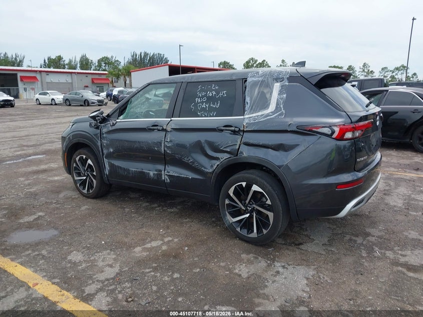 Vin: ja4j3va86rz089878, lot: 45605302, mitsubishi outlander se 2.5 2wd/se black edition s-awc/se black edition w/pano roof s-awc 20243