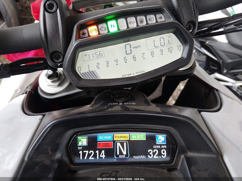 2015 DUCATI DIAVEL auction photo 7
