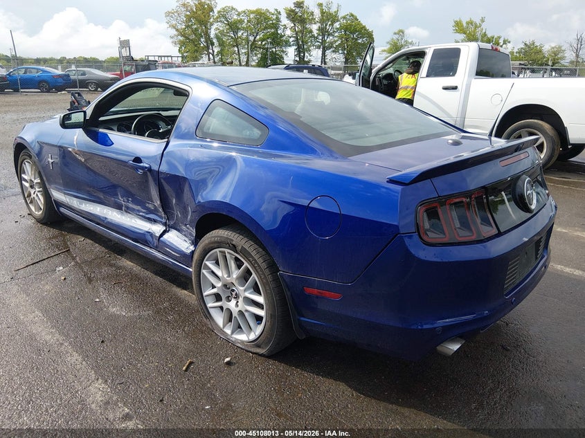 FORD MUSTANG 2013 VIN 1ZVBP8AM3D5261746