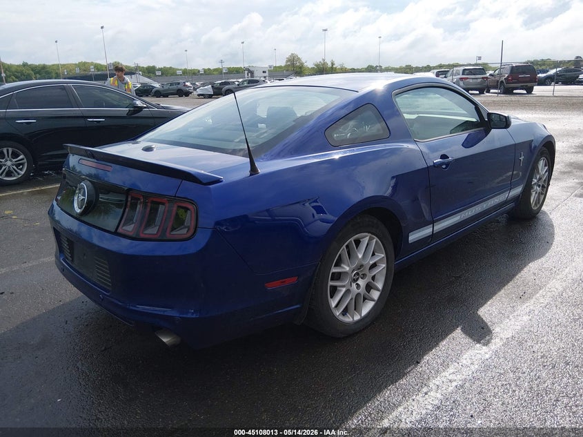 FORD MUSTANG 2013 VIN 1ZVBP8AM3D5261746