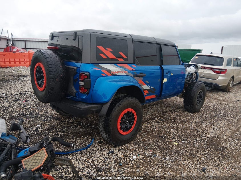 2024 FORD BRONCO auction photo 4
