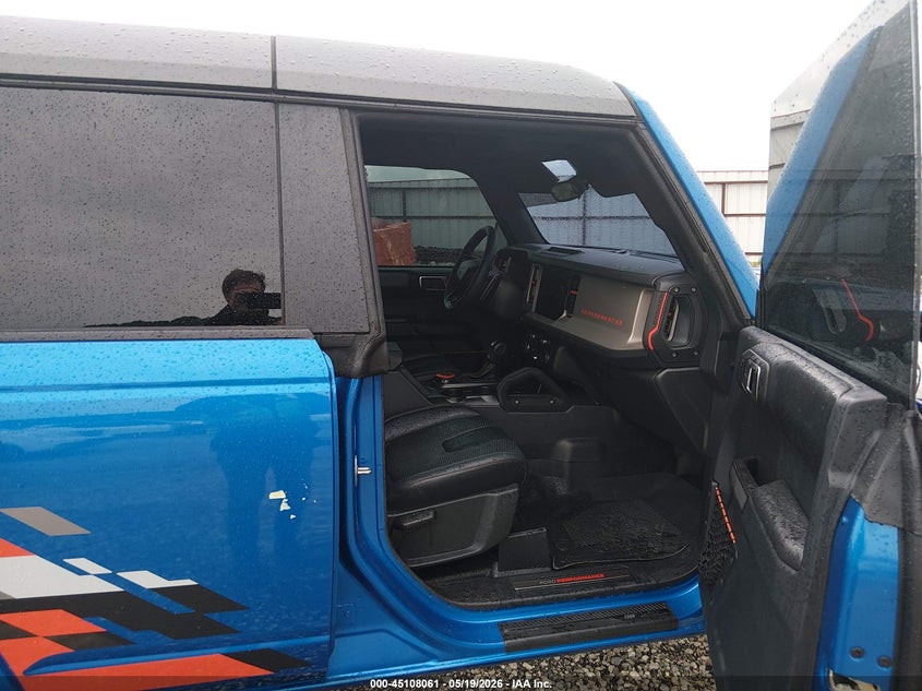 2024 FORD BRONCO auction photo 5