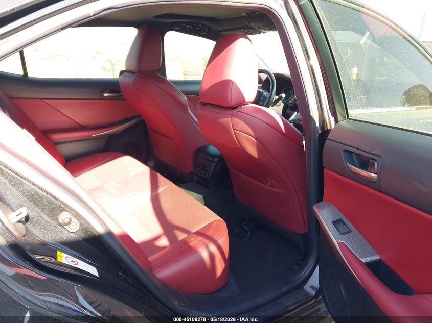2018 LEXUS IS 300 auction photo 8