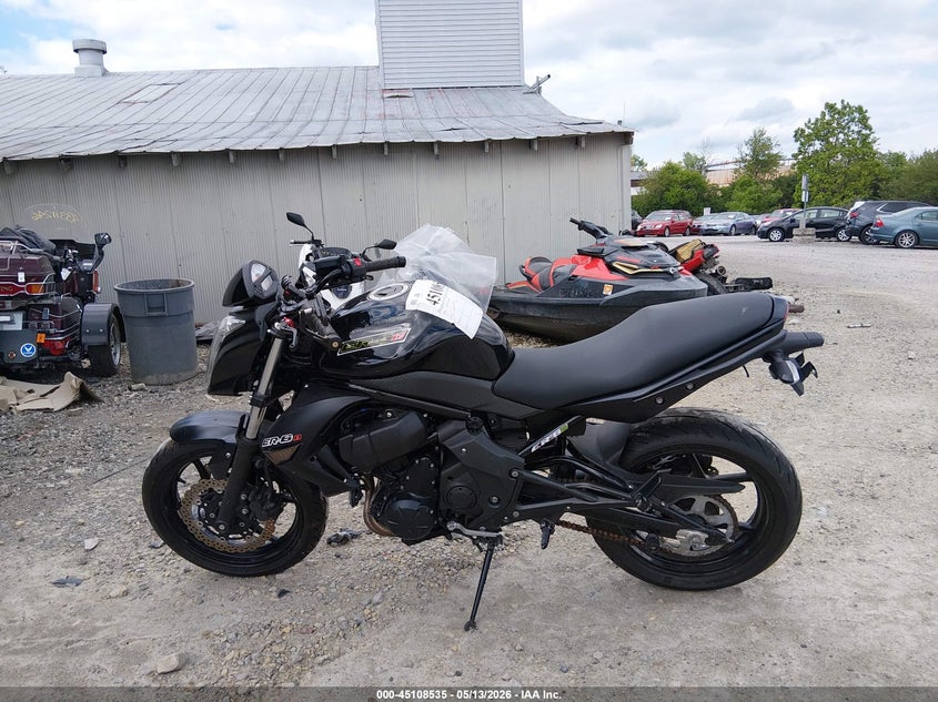 2010 Kawasaki Er650 C VIN: JKAEREC18ADA49029 Lot: 45108535