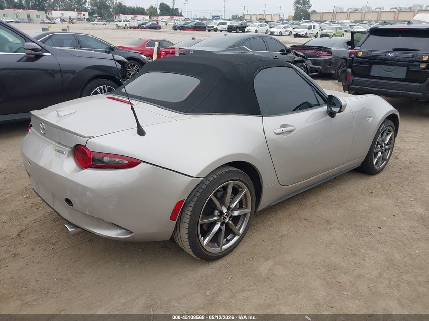 Vin: jm1ndad77p0553889, lot: 45606152, mazda mx-5 miata grand touring 20234