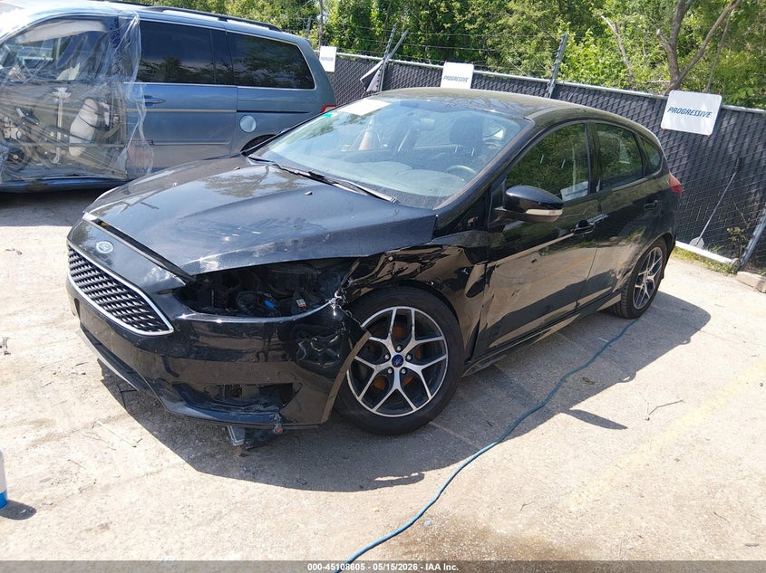 Vin: 1fadp3k21gl369364, lot: 45606189, ford focus se 20162