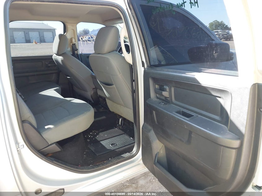 2014 RAM 1500 auction photo 8