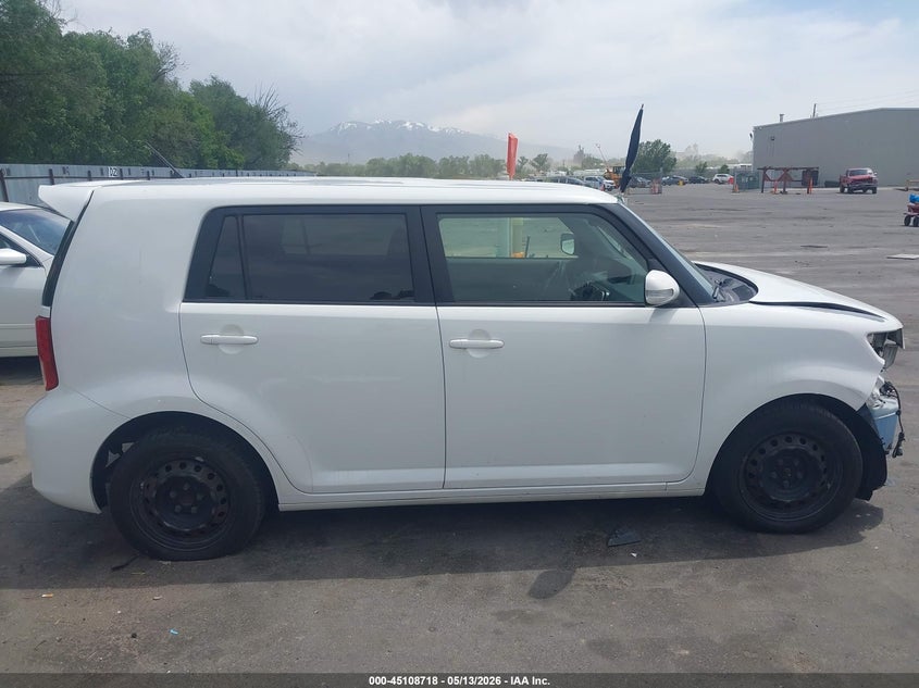 2012 Scion Xb 2.4 white Lot 111045108718 Vin JTLZE4FE2CJ010275