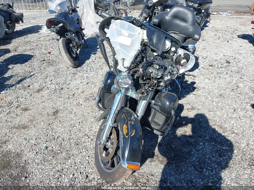 2014 HARLEY-DAVIDSON FLHTK auction photo 5