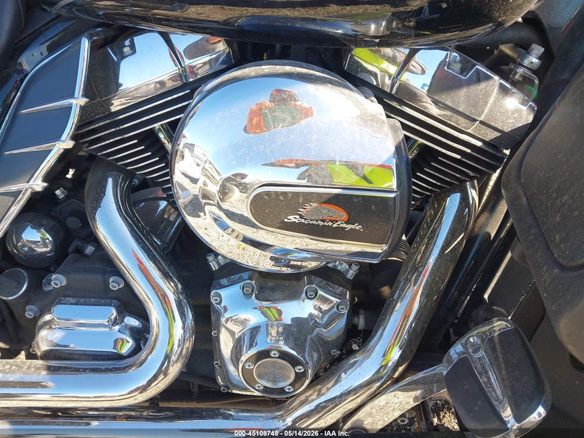 2014 HARLEY-DAVIDSON FLHTK auction photo 8