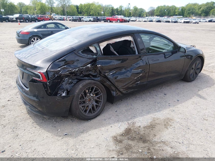 2025 TESLA MODEL 3 auction photo 4