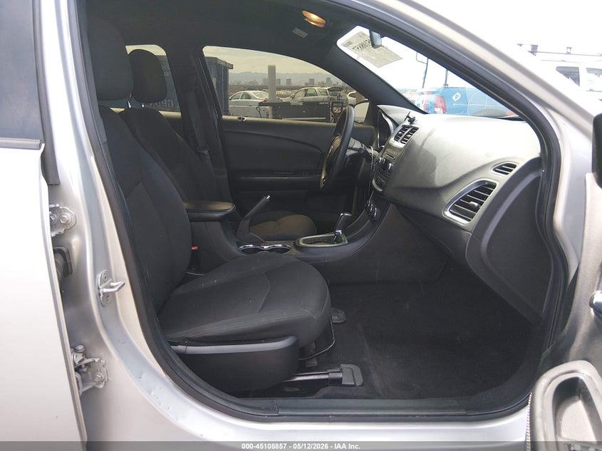 2011 Dodge Avenger 2.4 Express silver Lot 111045108857 Vin 1B3BD4FB5BN608696