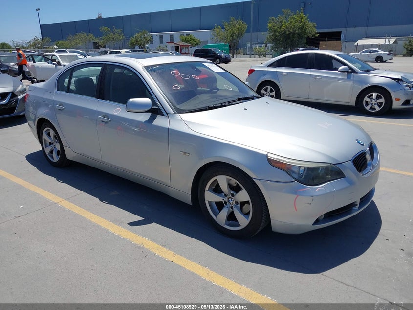 2007 BMW 525I