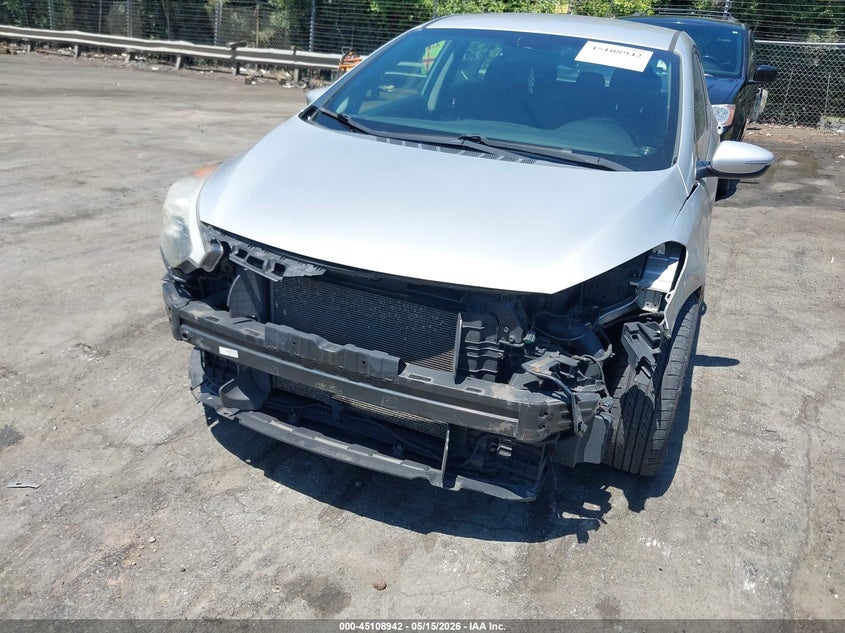 2016 KIA FORTE HATCHBACK 2.0L I-4 DI, DOHC, VVT, 173HP