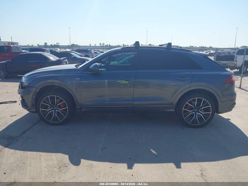 2022 Audi Q8 Prestige 55 Tfsi Quattro Tiptronic VIN: WA1FVBF10ND011372 Lot: 45108960