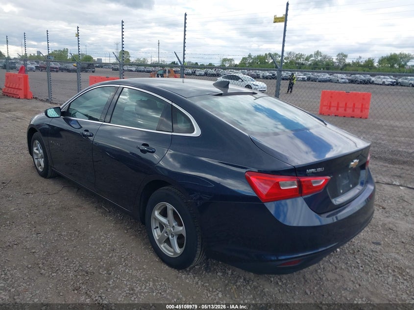 2018 CHEVROLET MALIBU auction photo 3
