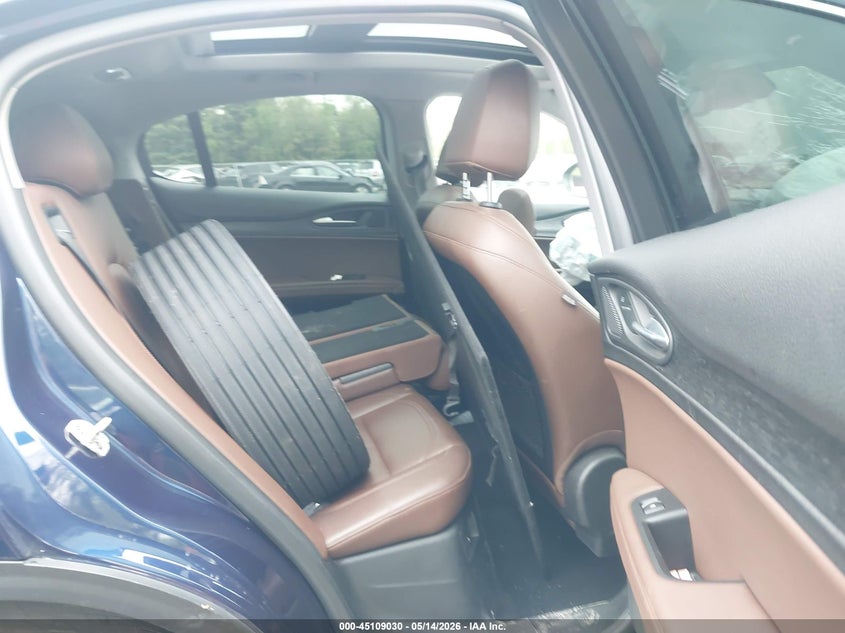 2021 Alfa Romeo Stelvio Awd VIN: ZASPAKAN3M7D18698 Lot: 45109030