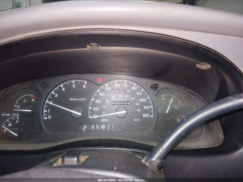 1999 Ford Explorer Xl/Xlt VIN: 1FMZU34X3XZA76785 Lot: 45109085