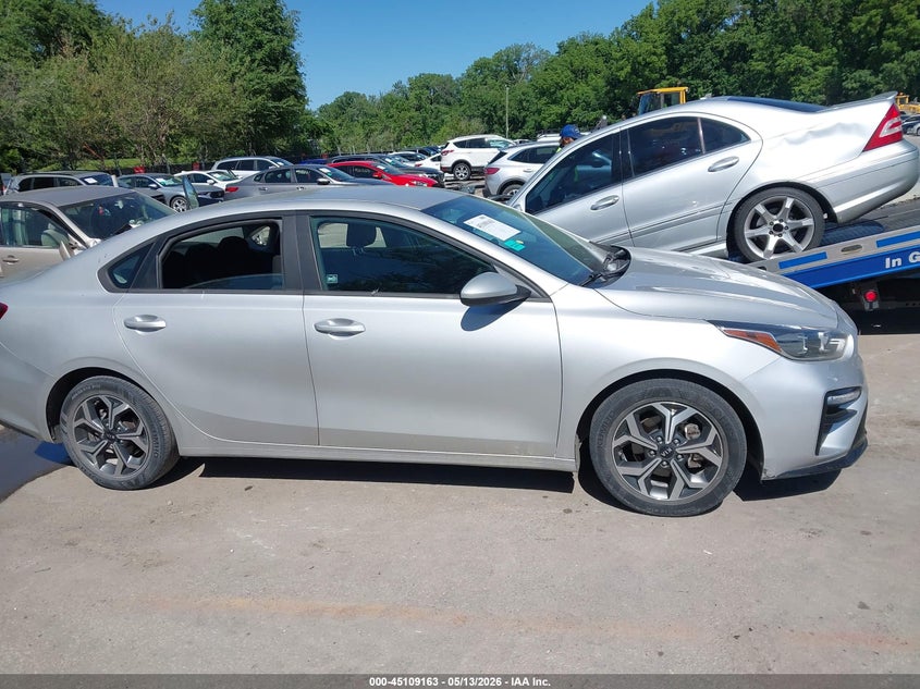 VIN 3KPF24AD6ME378107 2021 KIA FORTE LXS