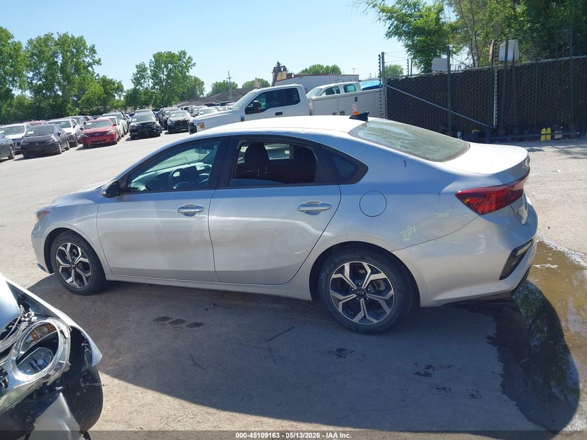 VIN 3KPF24AD6ME378107 2021 KIA FORTE LXS