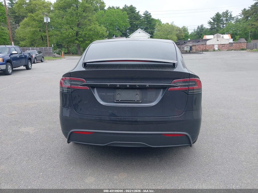2024 Tesla Model X Long Range VIN: 7SAXCDE52RF441227 Lot: 45109200