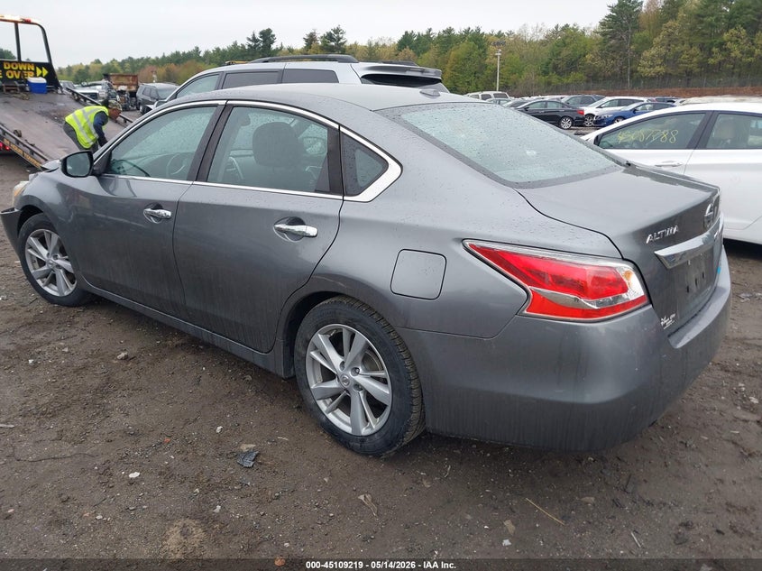 2014 NISSAN ALTIMA auction photo 3