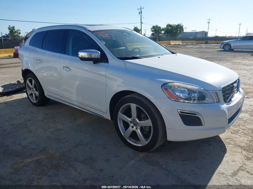 VOLVO XC60 2012. Lot# 45109227. VIN YV4902DZXC2281029. Photo 1