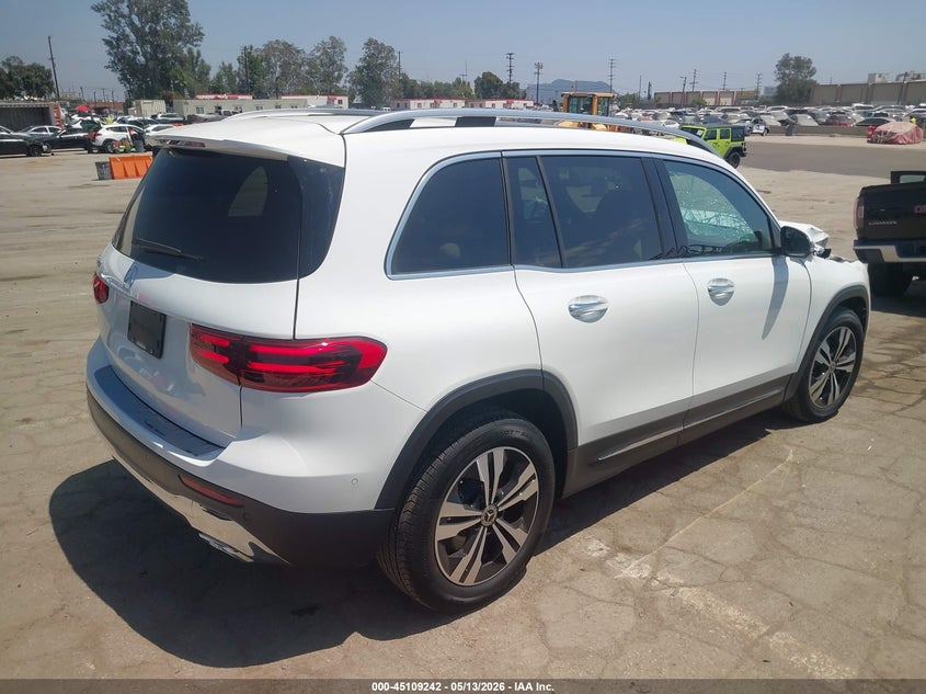 2026 MERCEDES-BENZ GLB 250 auction photo 4