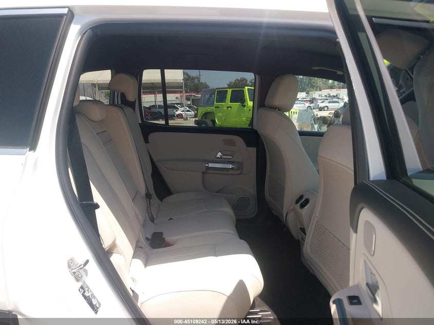 2026 MERCEDES-BENZ GLB 250 auction photo 8