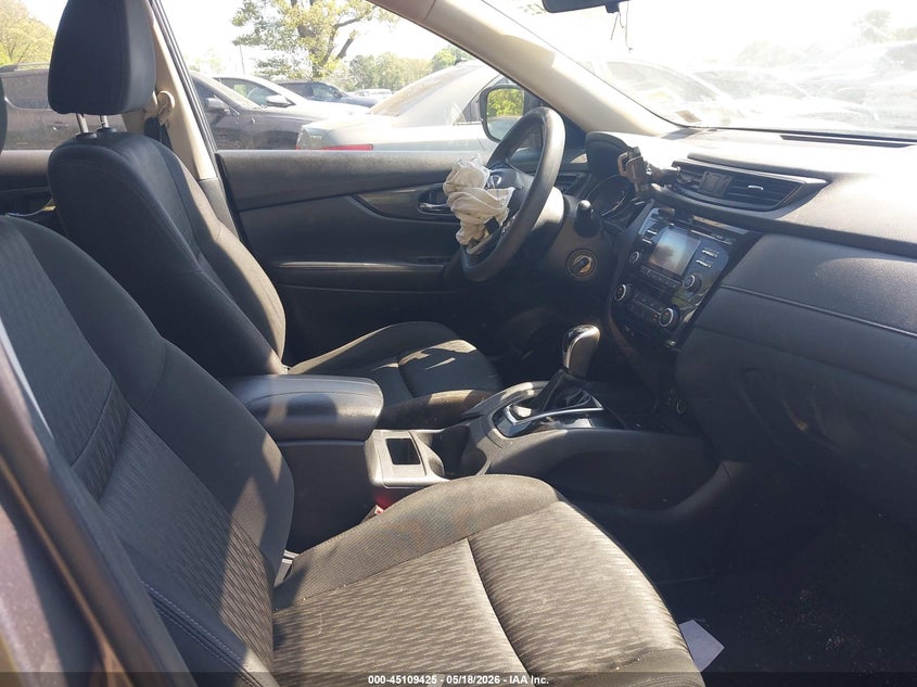 VIN KNMAT2MT3HP537444 2017 NISSAN ROGUE S