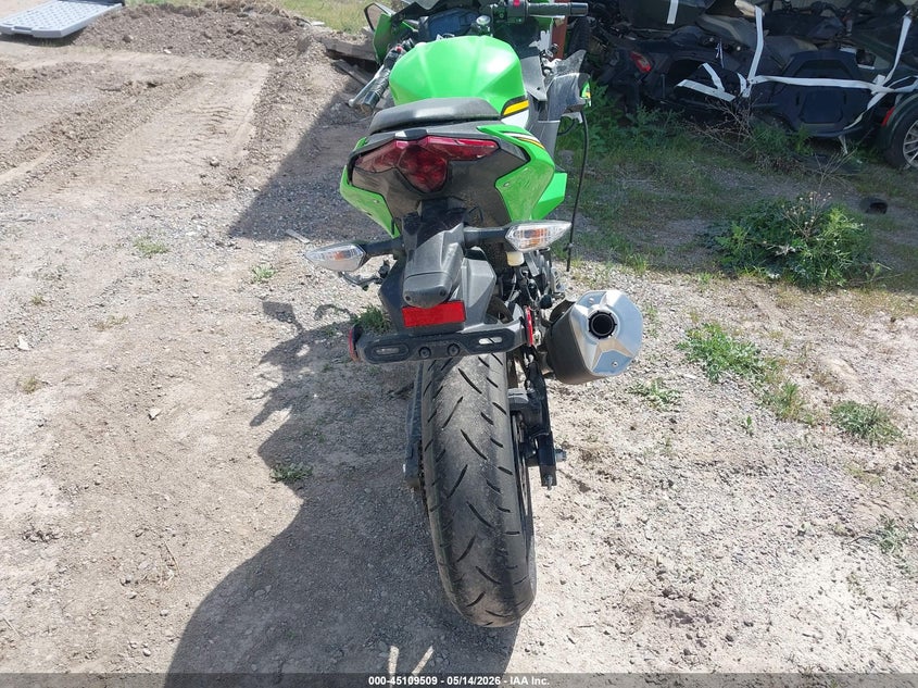 2025 Kawasaki Ex500 H VIN: ML5EXGH11SDA46677 Lot: 45109509