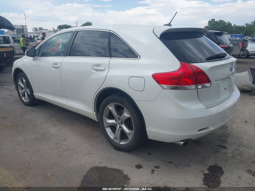 AtlanticExpress - Toyota Venza